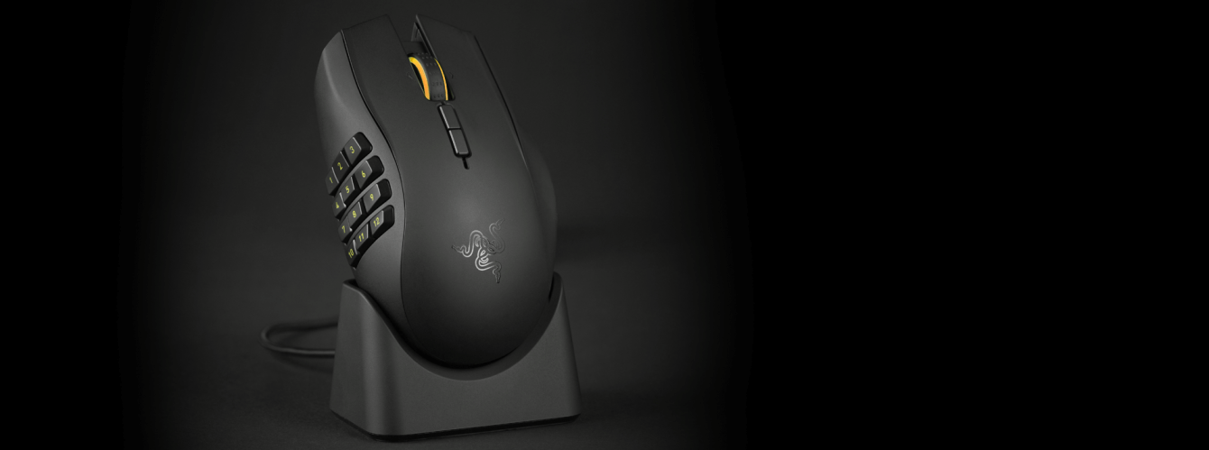 Recensione Razer Naga Epic Chroma, il MMO gaming mouse
