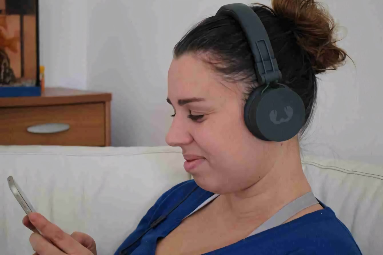 Recensione Caps Headphones Fresh 'n Rebel: cuffie in grado di stupire