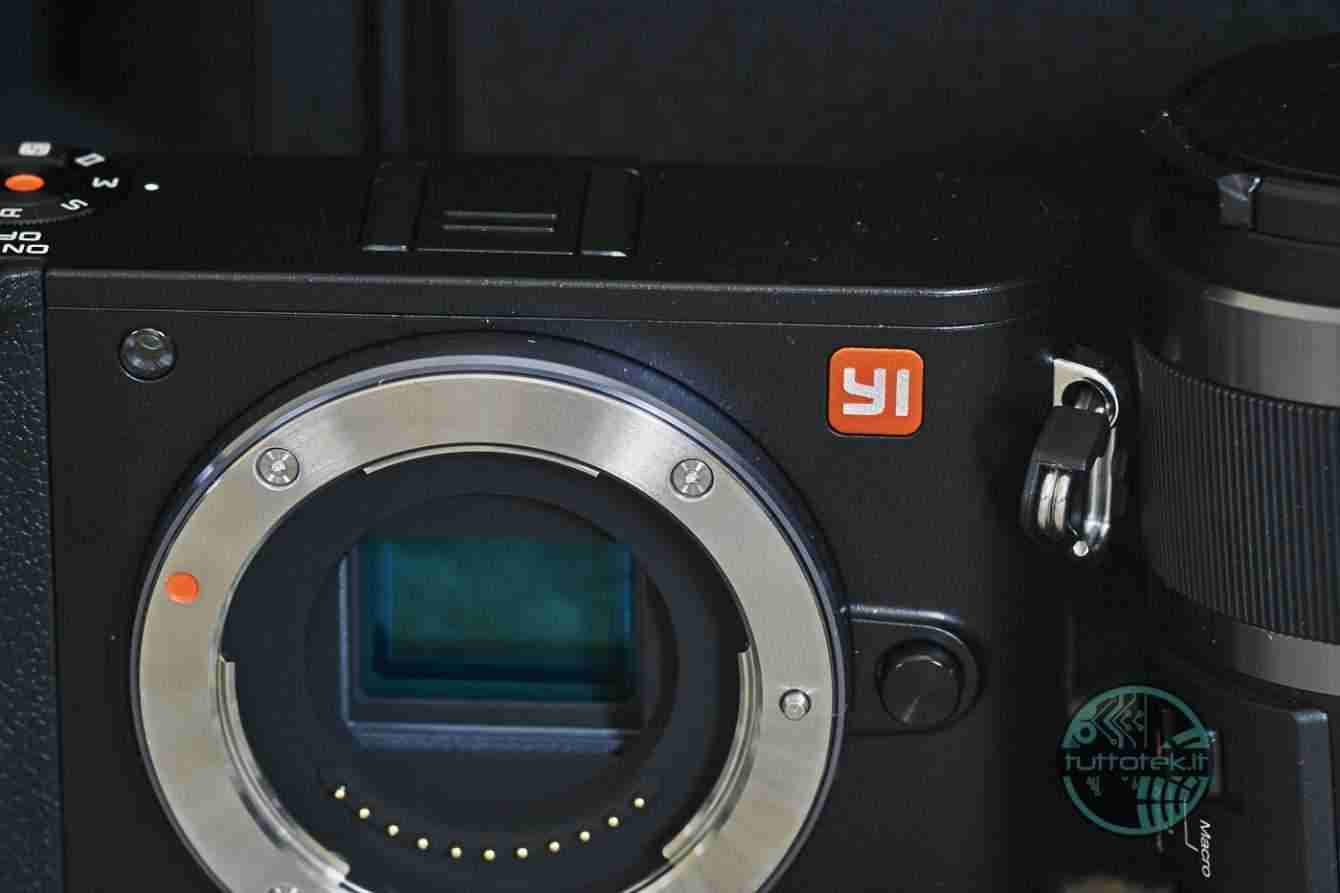 Recensione YI M1: la piccola mirrorless che stupisce