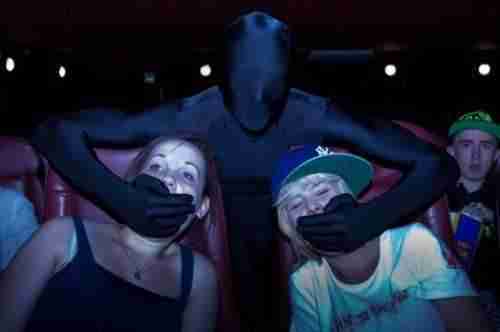 Andare al cinema da soli: 5 motivi per farlo | Parliamone