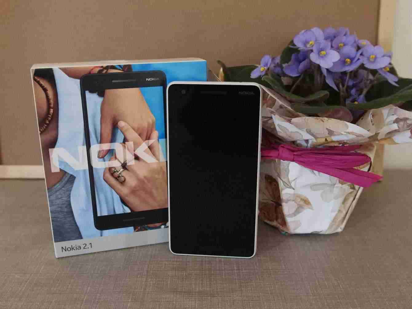Recensione Nokia 2.1: il piccolo instancabile