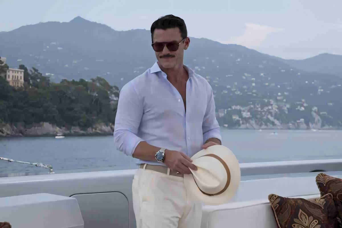 Recensione Murder Mystery: omicidio all'italiana su Netflix
