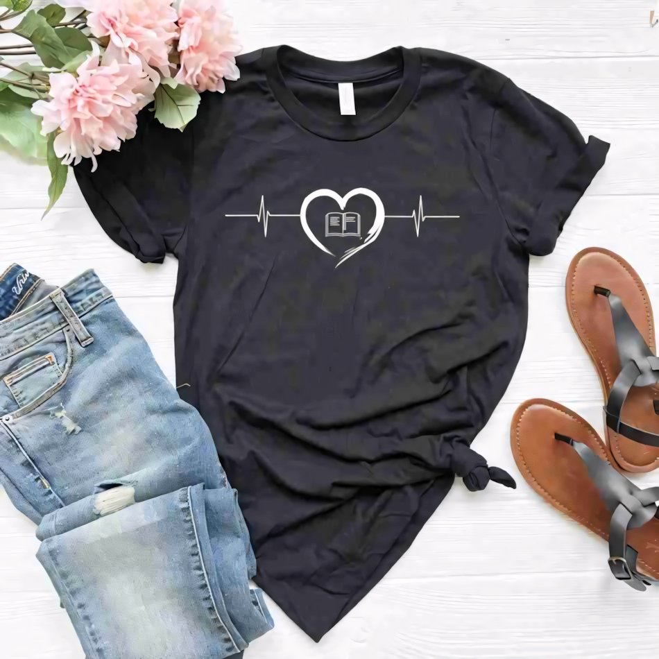 Libri: le T-shirt più belle per i book lover