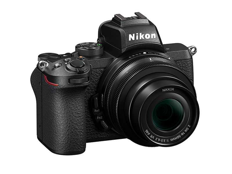 Nikon Z 50: specifiche della mirrorless APS-C con l'anima di D500