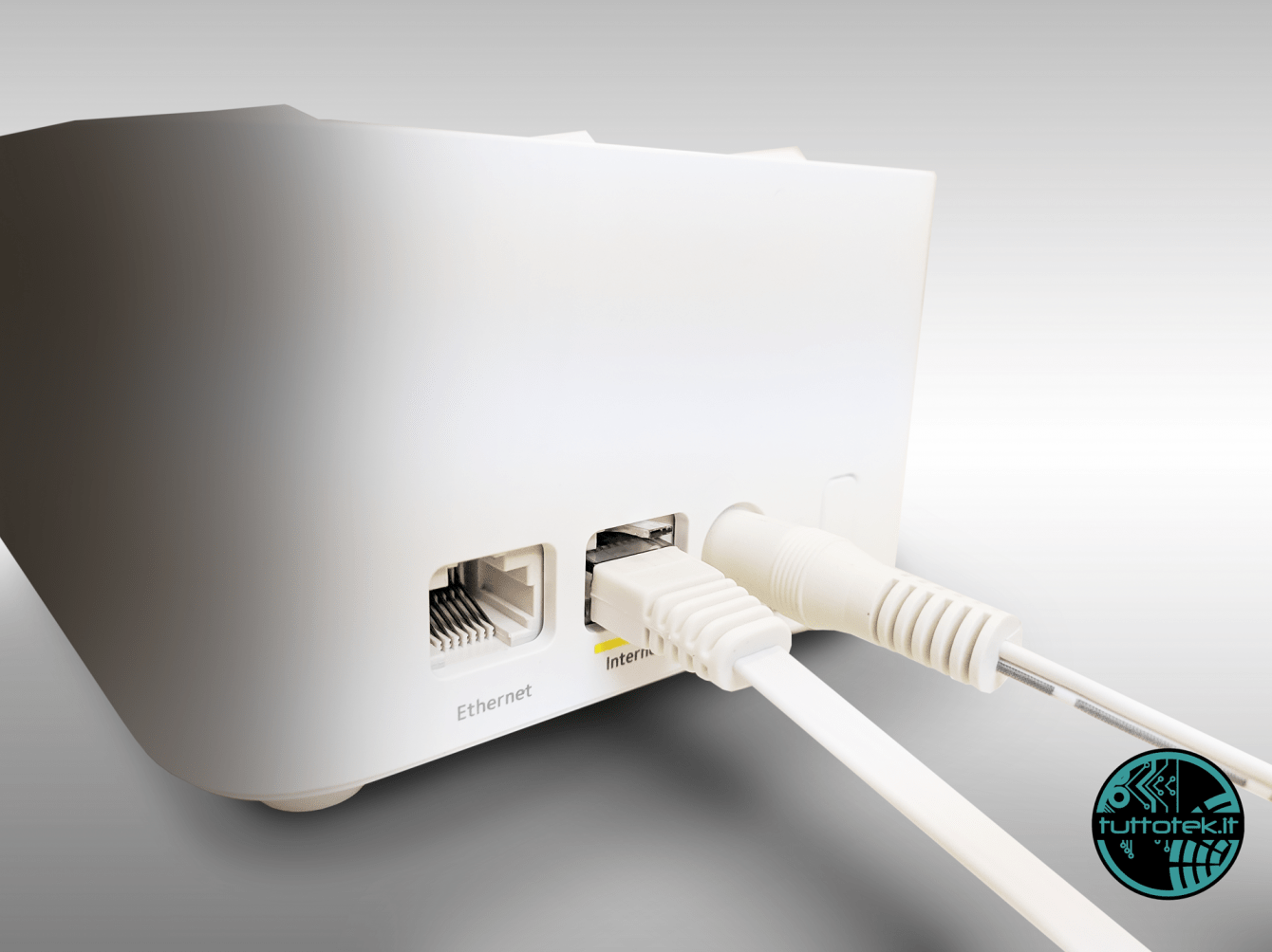 Recensione Netgear Orbi RBK13: abbattere i muri della disconnessione