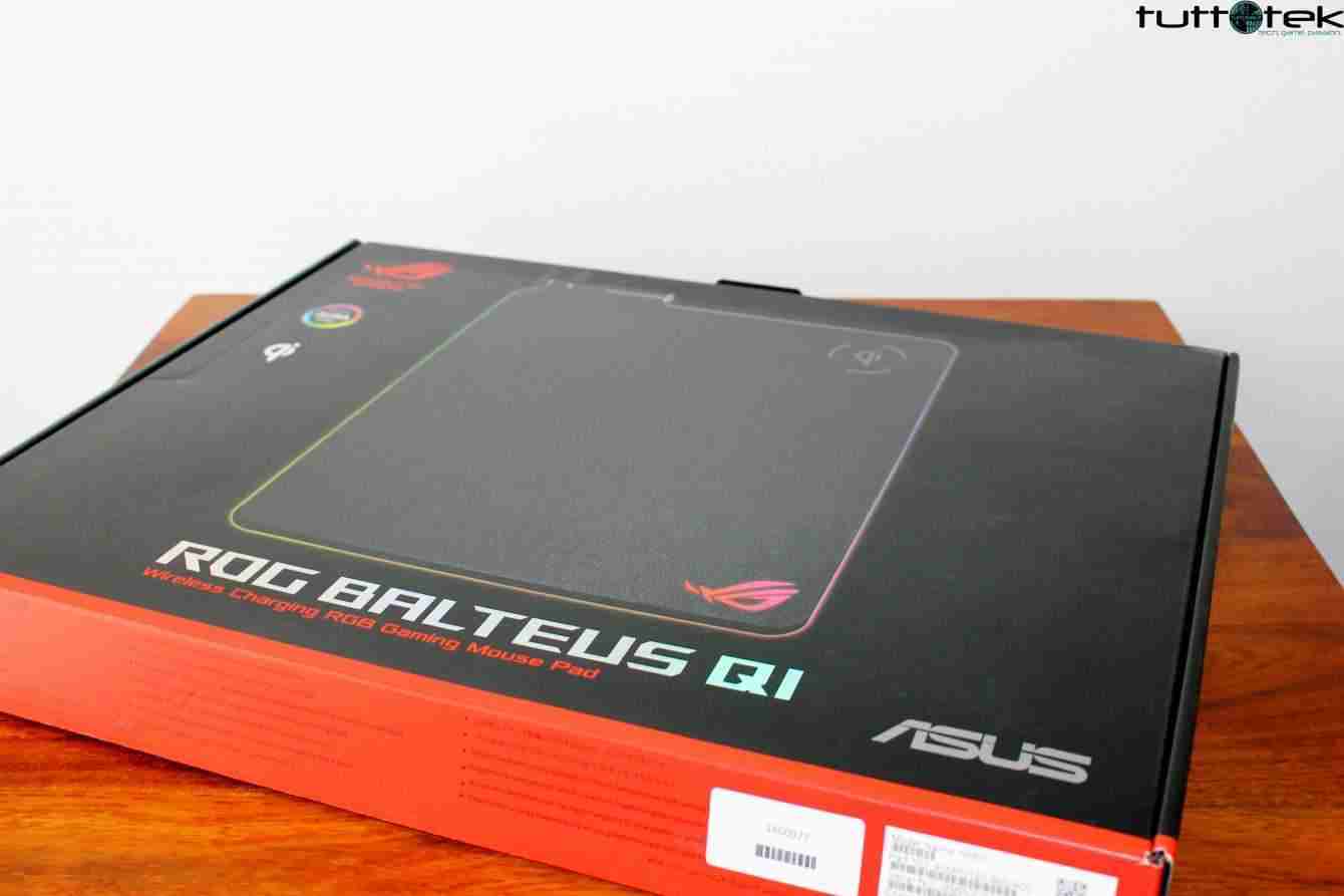Recensione ASUS Rog Balteus Qi: il tappetino che vi ricarica i device