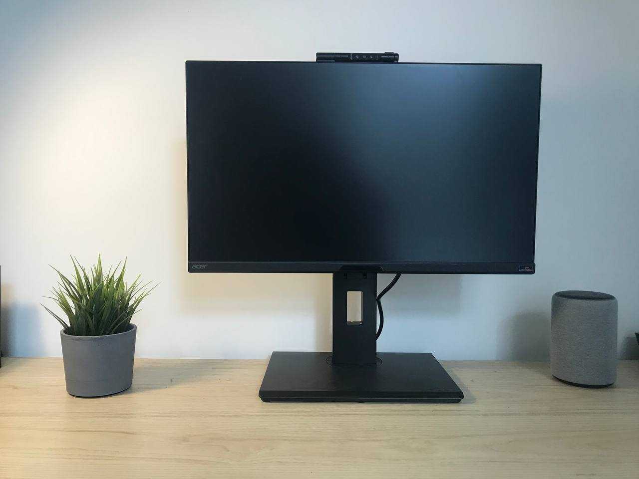 Recensione Acer B248Y: il monitor tuttofare per l'ufficio