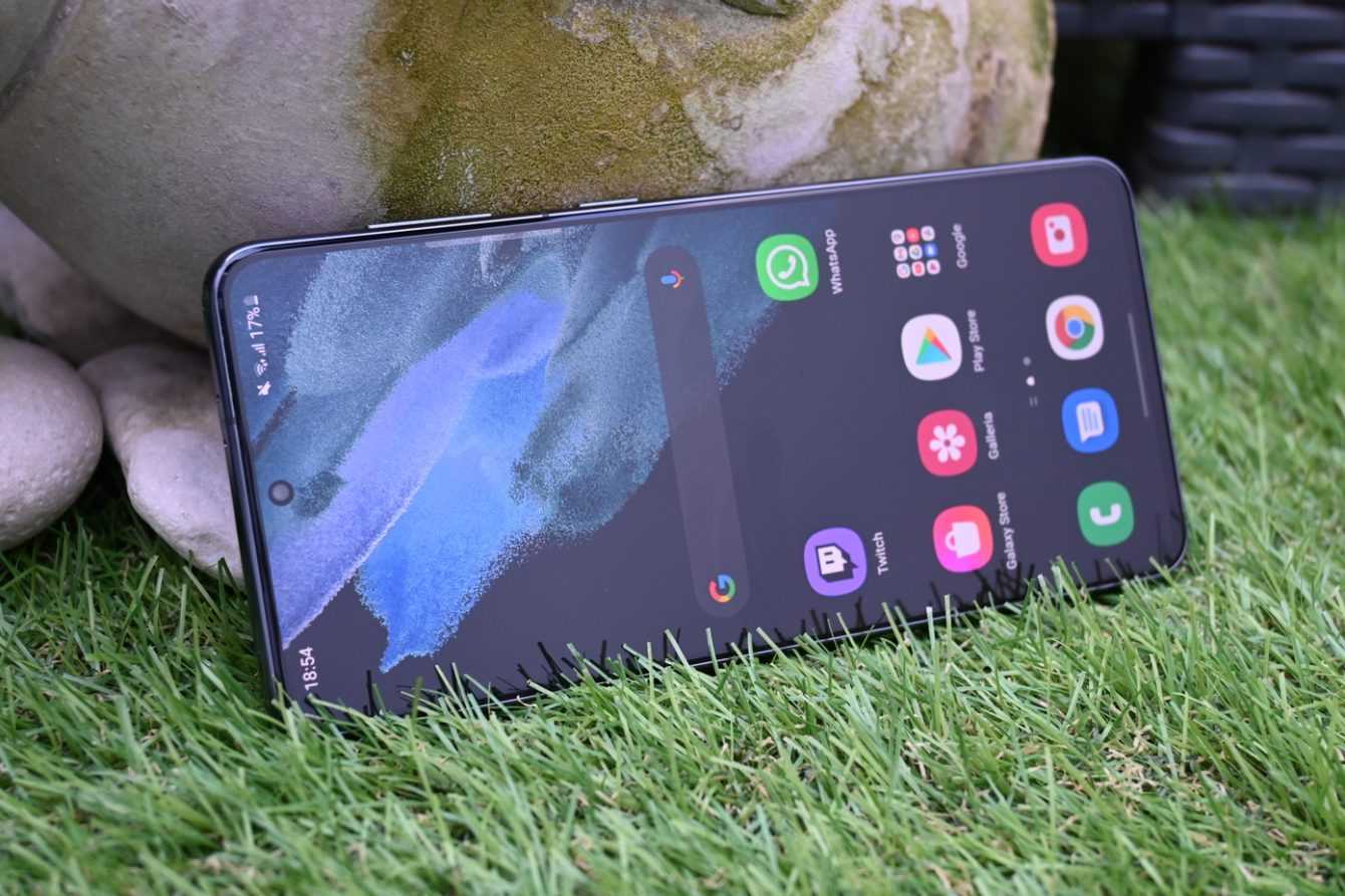 Recensione Samsung Galaxy S21: un mese con il miglior top compatto