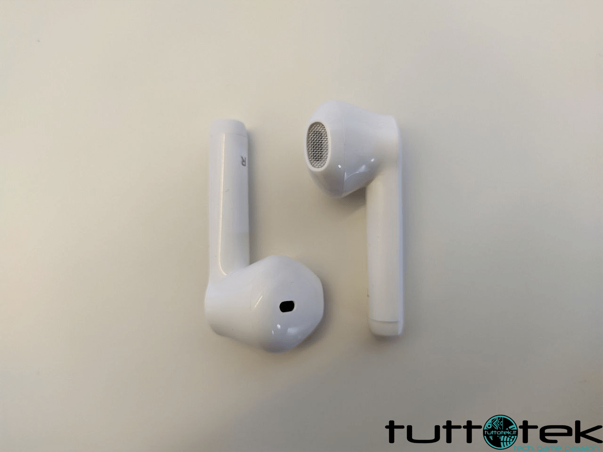 AQL Escape Review: The Cheap Alternative to AirPods?