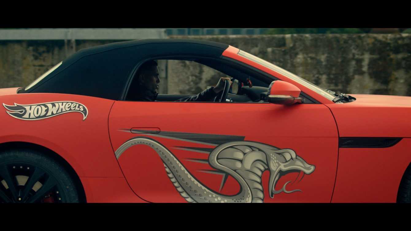 Mahmood x Hot Wheels nel nuovo videoclip di Kobra