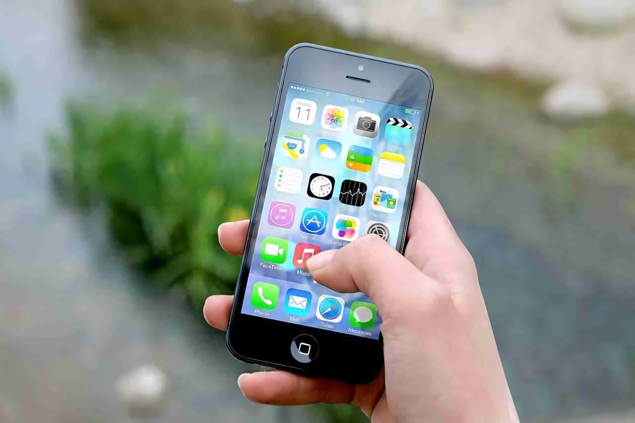 Perché l'iPhone si scarica velocemente?