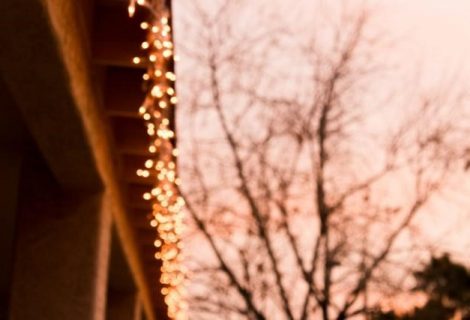 Luci natalizie da esterno per addobbare la propria casa o balcone