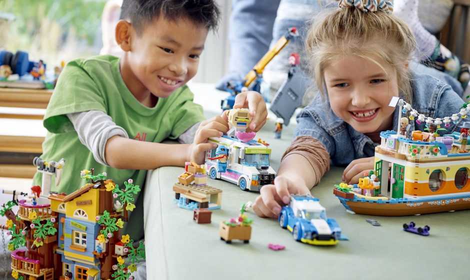LEGO festeggia il 10° Anniversario della linea LEGO Friends