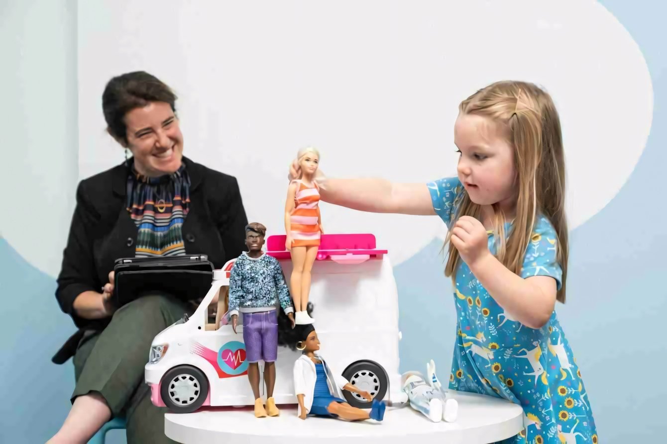 Barbie: il gioco con le bambole stimola il ragionamento e il linguaggio