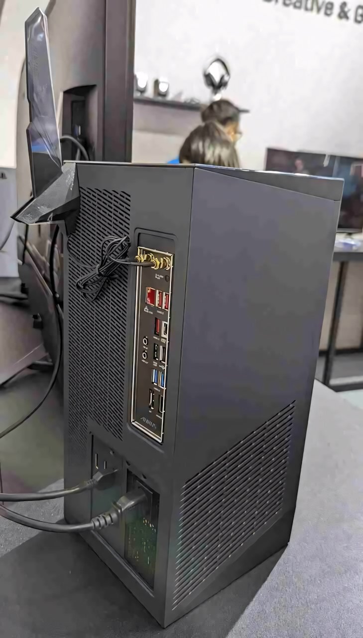 Nuovo Aorus S 12th: Gigabyte presenta il sistema Mini-ITX