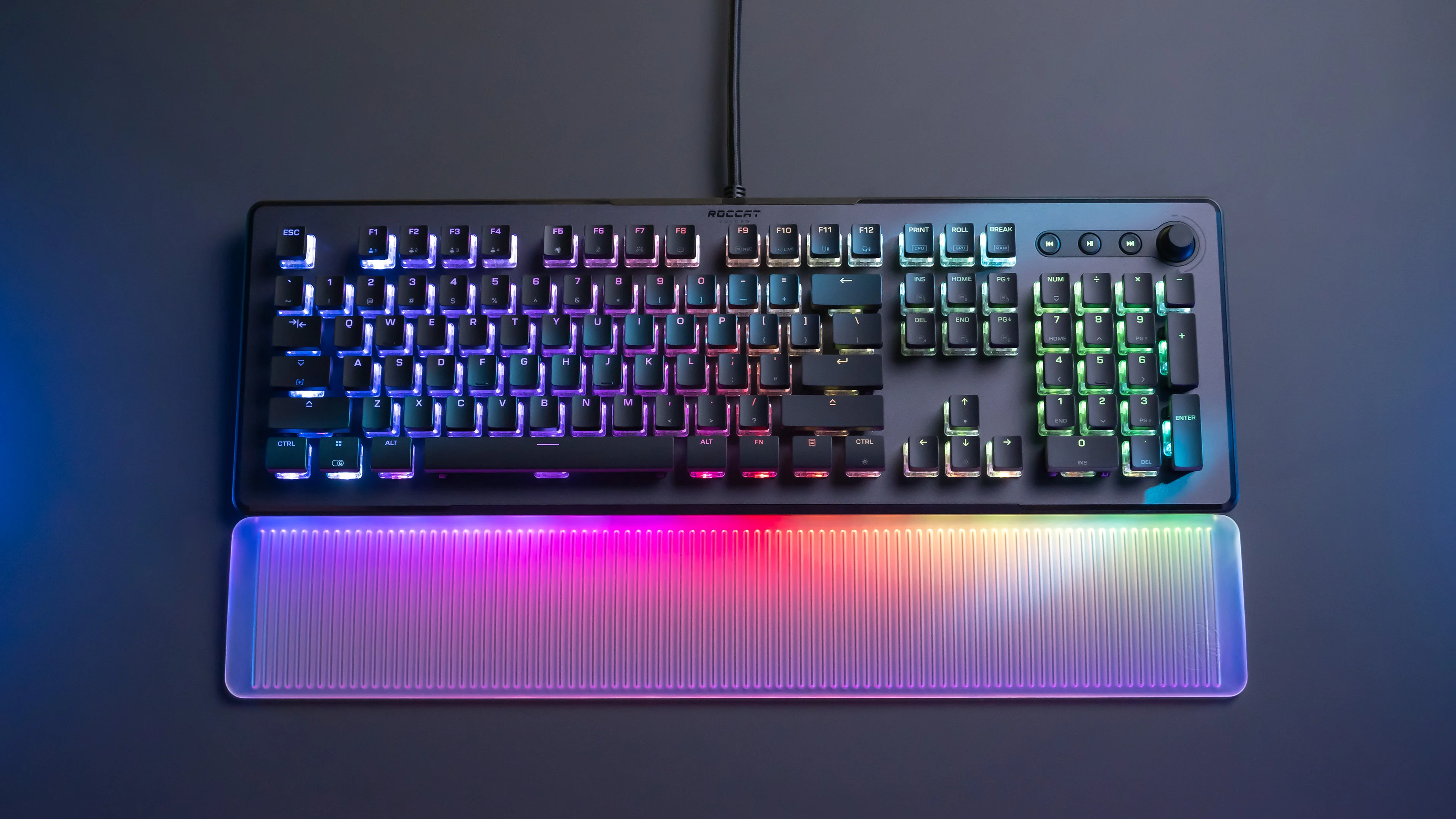 ROCCAT: ecco la tastiera Vulcan II MAX e le cuffie Syn MAX Air