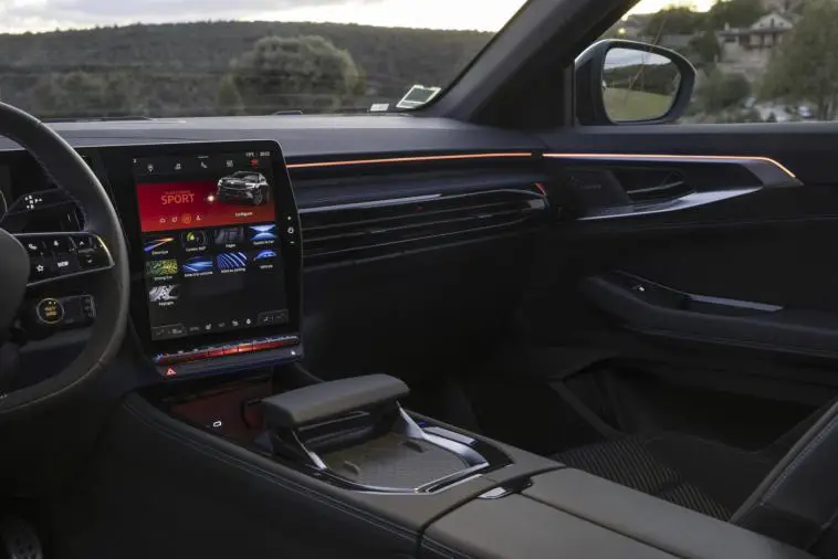 Harman Kardon e Renault: presentano la nuova Austral