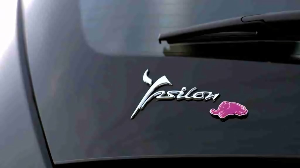Lancia Ypsilon: cos'è cambiato nell'ultimo modello