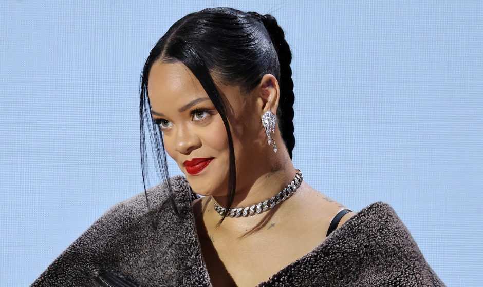 I Puffi: Rihanna sarà la voce di Puffetta