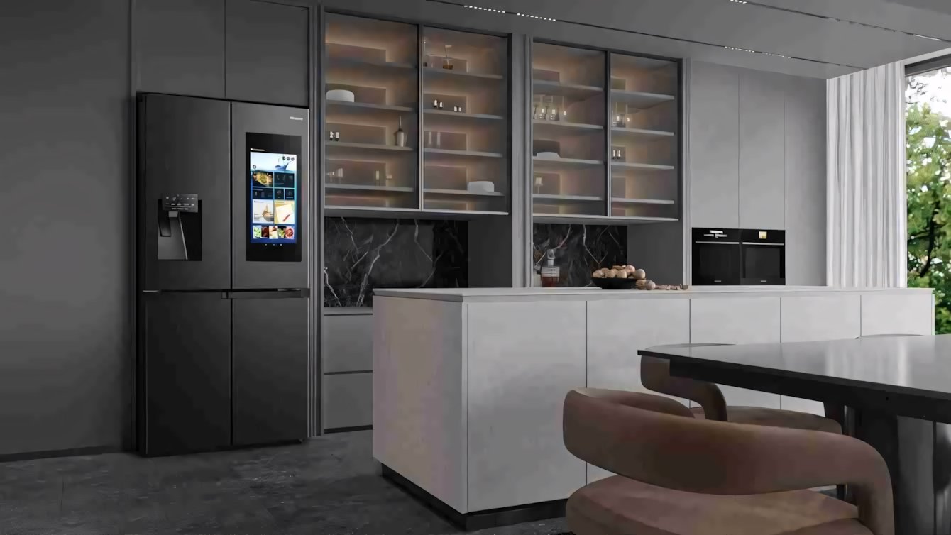 Hisense: presentato il nuovo frigorifero cross door RQ760N4IFE