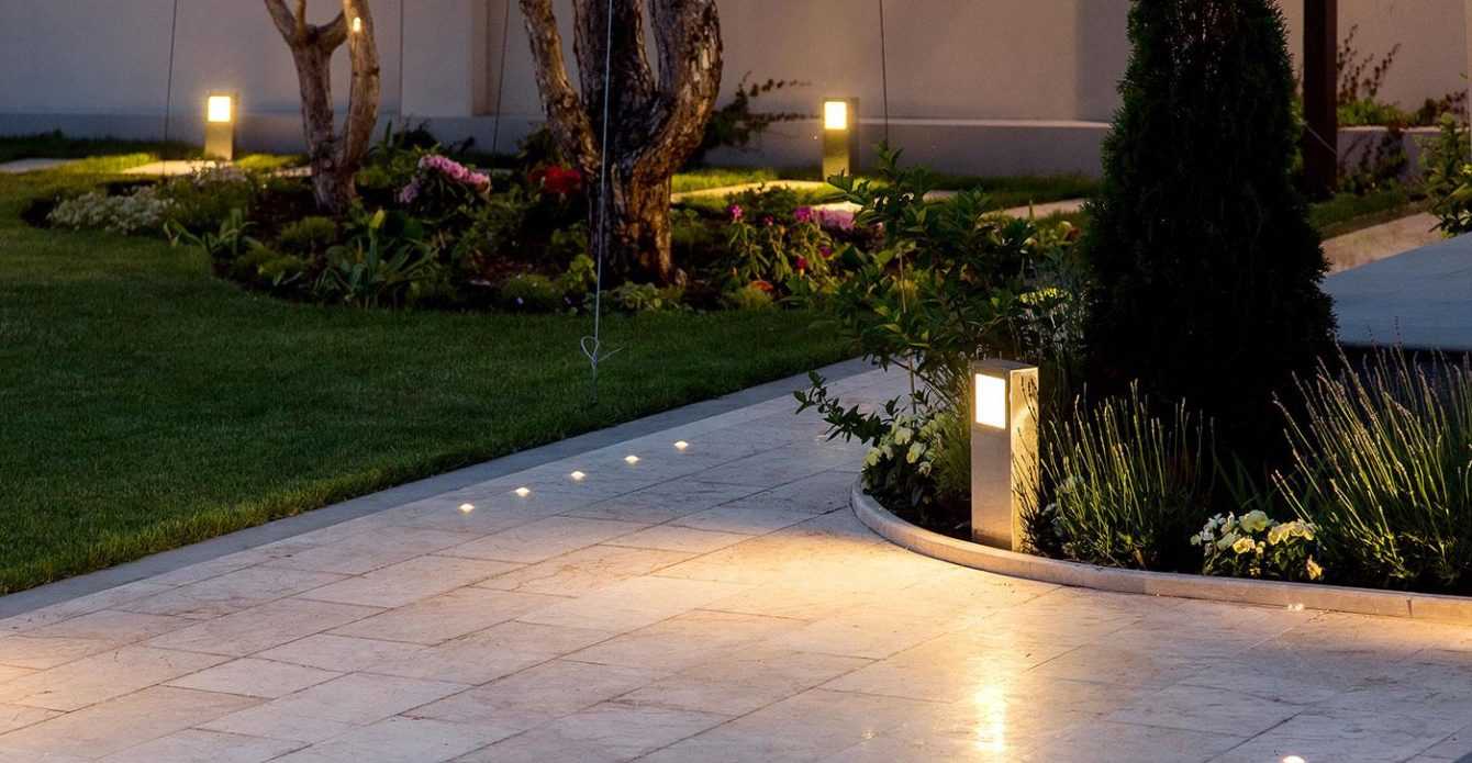 Illuminare il giardino di casa: i segreti per riuscire a creare l’ambiente ideale