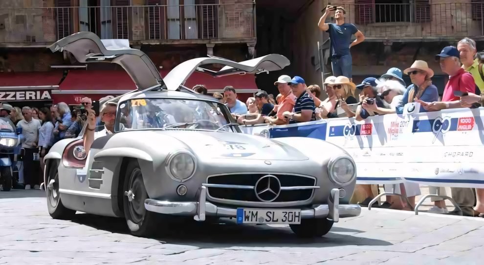 Mercedes 300 SL: cercasi piloti per la Mille Miglia 2024