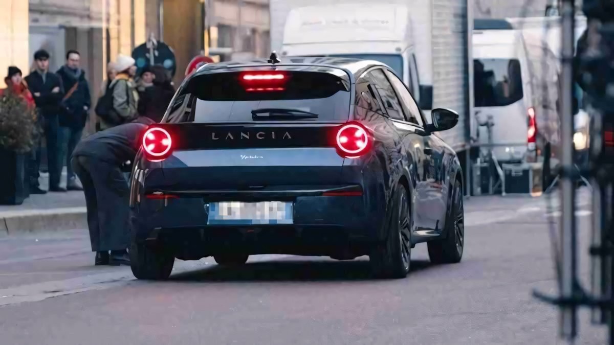 Nuova Lancia Ypsilon: ora non ci sono più segreti!