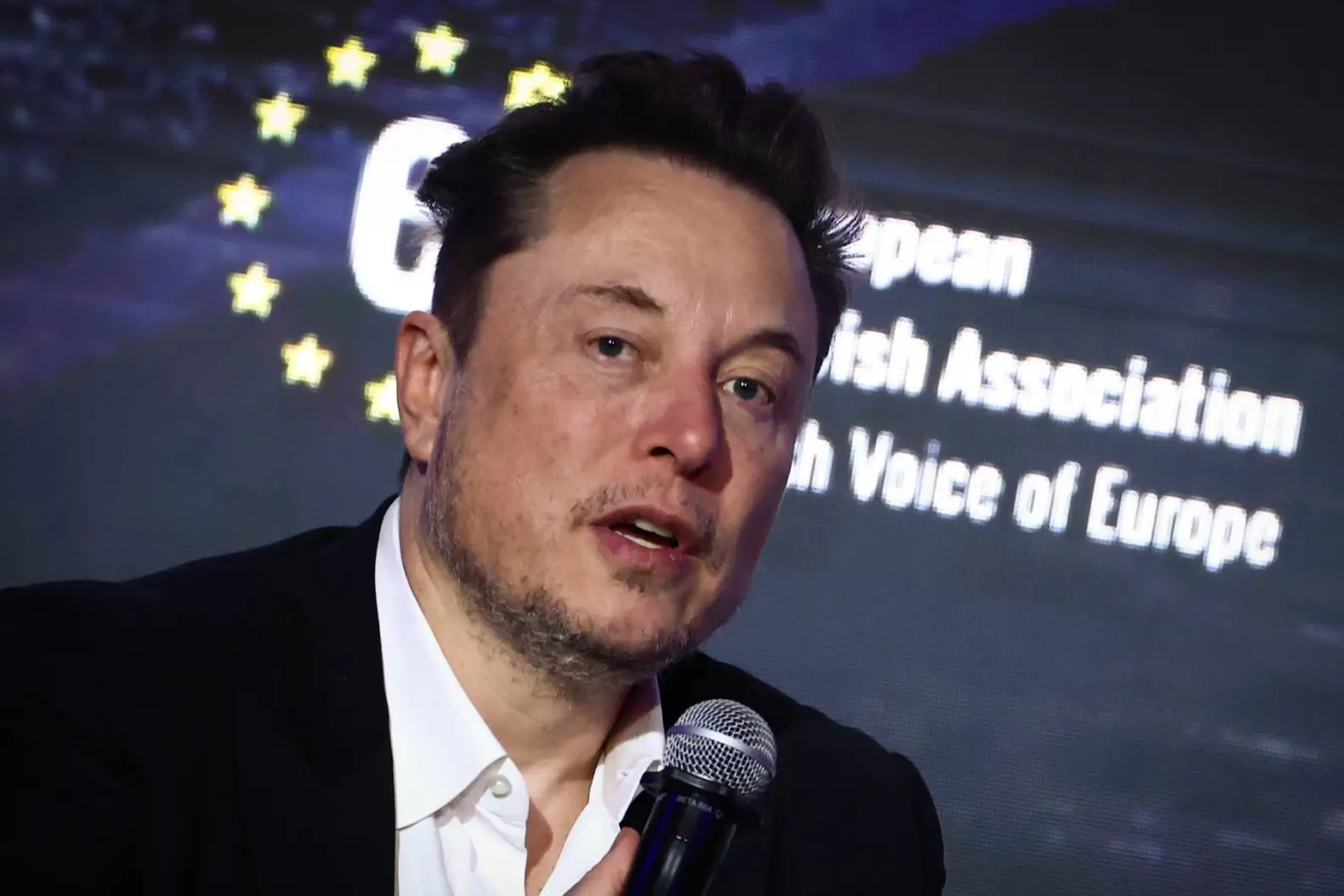 Elon Musk crede nelle auto cinesi e nei loro costruttori