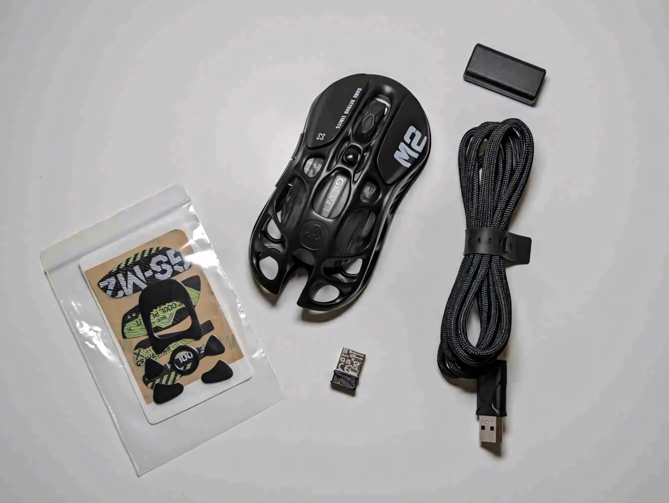 Recensione GravaStar Mercury M2: il mouse alieno
