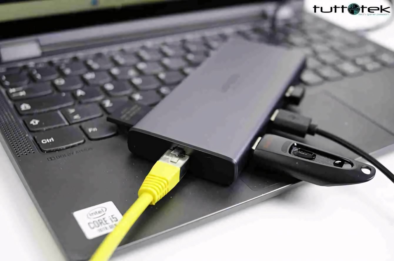 Recensione UGREEN Revodok Pro: docking Station USB C 10 in 1