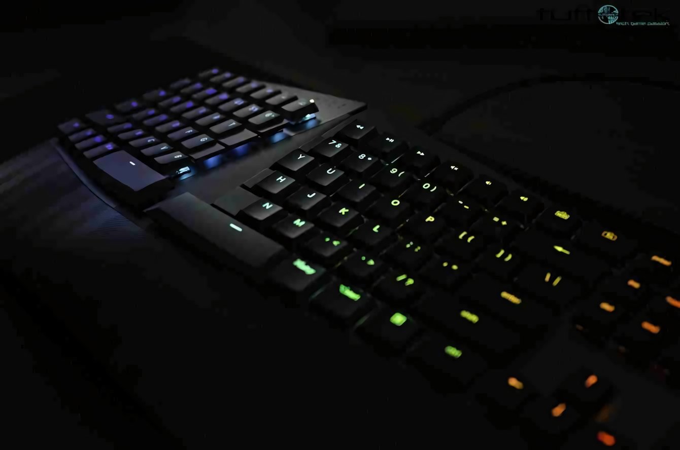 Recensione Perixx PERIBOARD-835: tastiera meccanica ed ergonomica!