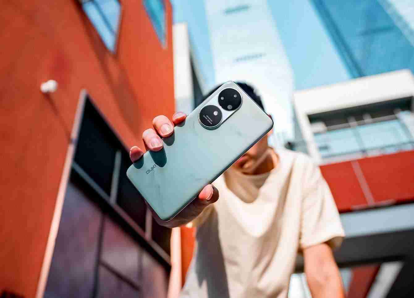 OUKITEL C38: un connubio di stile, prestazioni e convenienza