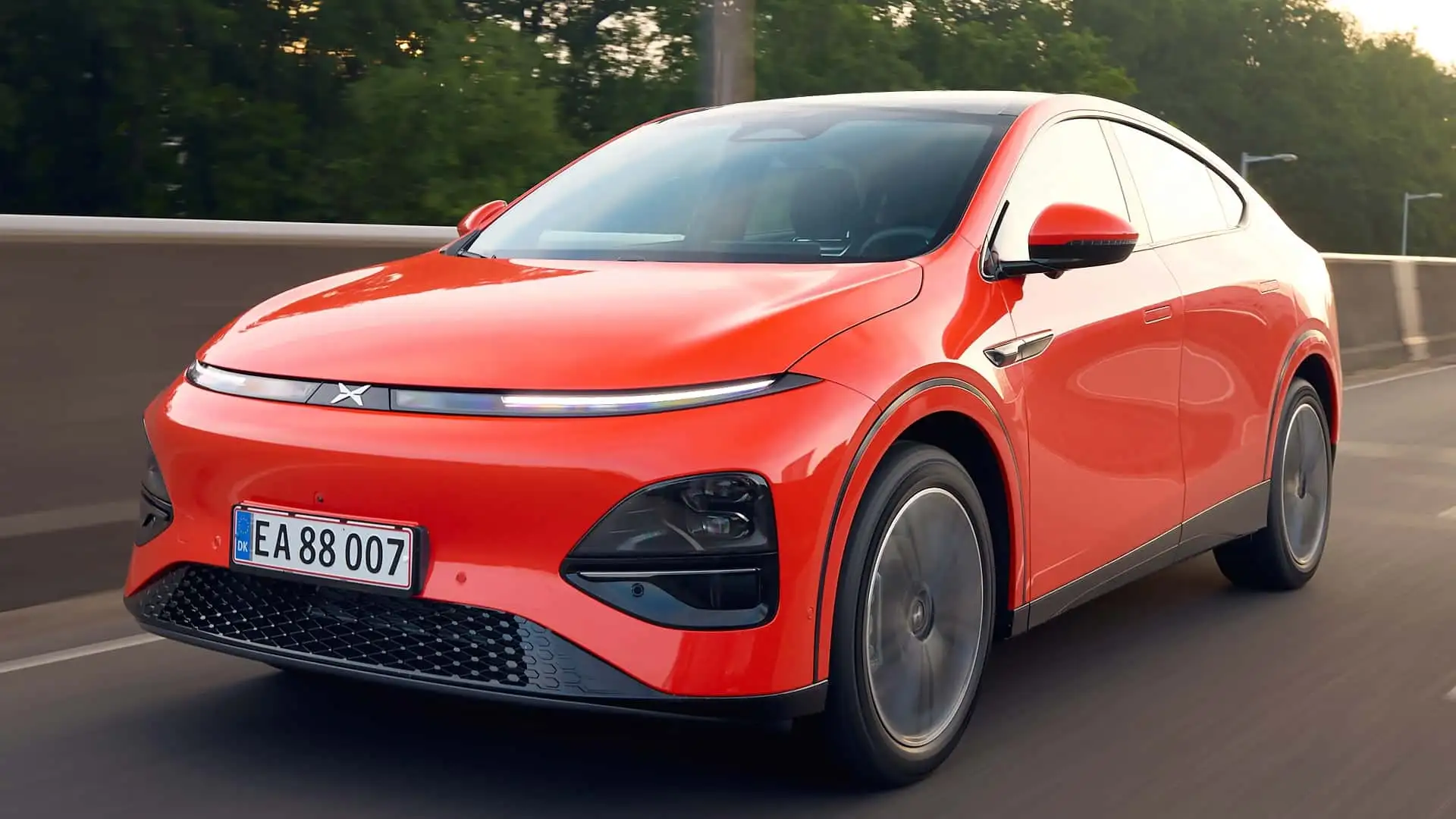 XPENG G6: il prezzo del nuovo SUV coupé elettrico è sotto i 42K
