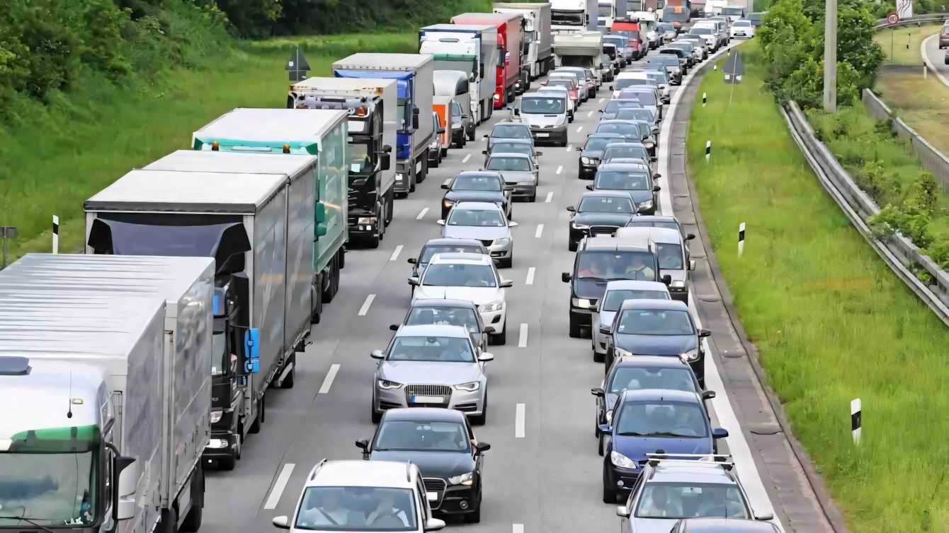 Luglio 2024: previsioni del traffico, attenzione ai weekend critici