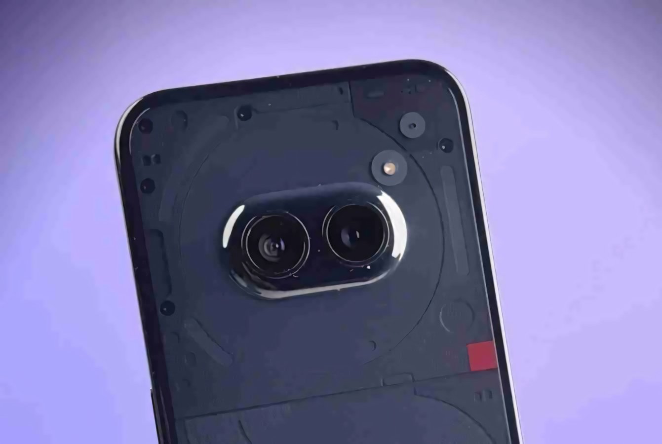 Nothing Phone (2a) Plus: prestazioni potenziate con il chip MediaTek Dimensity