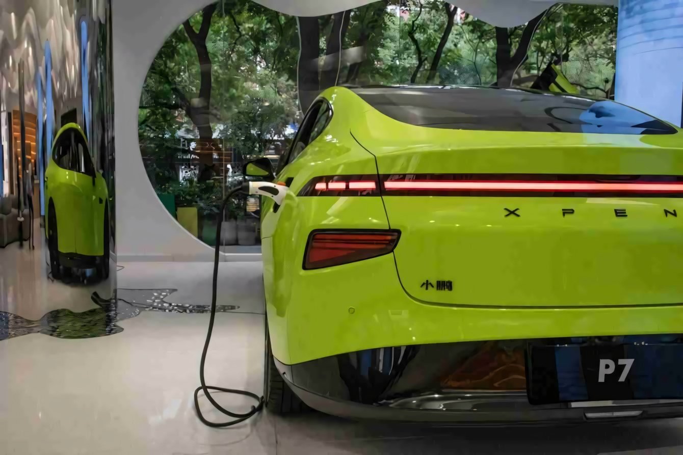 Volkswagen e Xpeng: una nuova era per l’elettrificazione dei veicoli