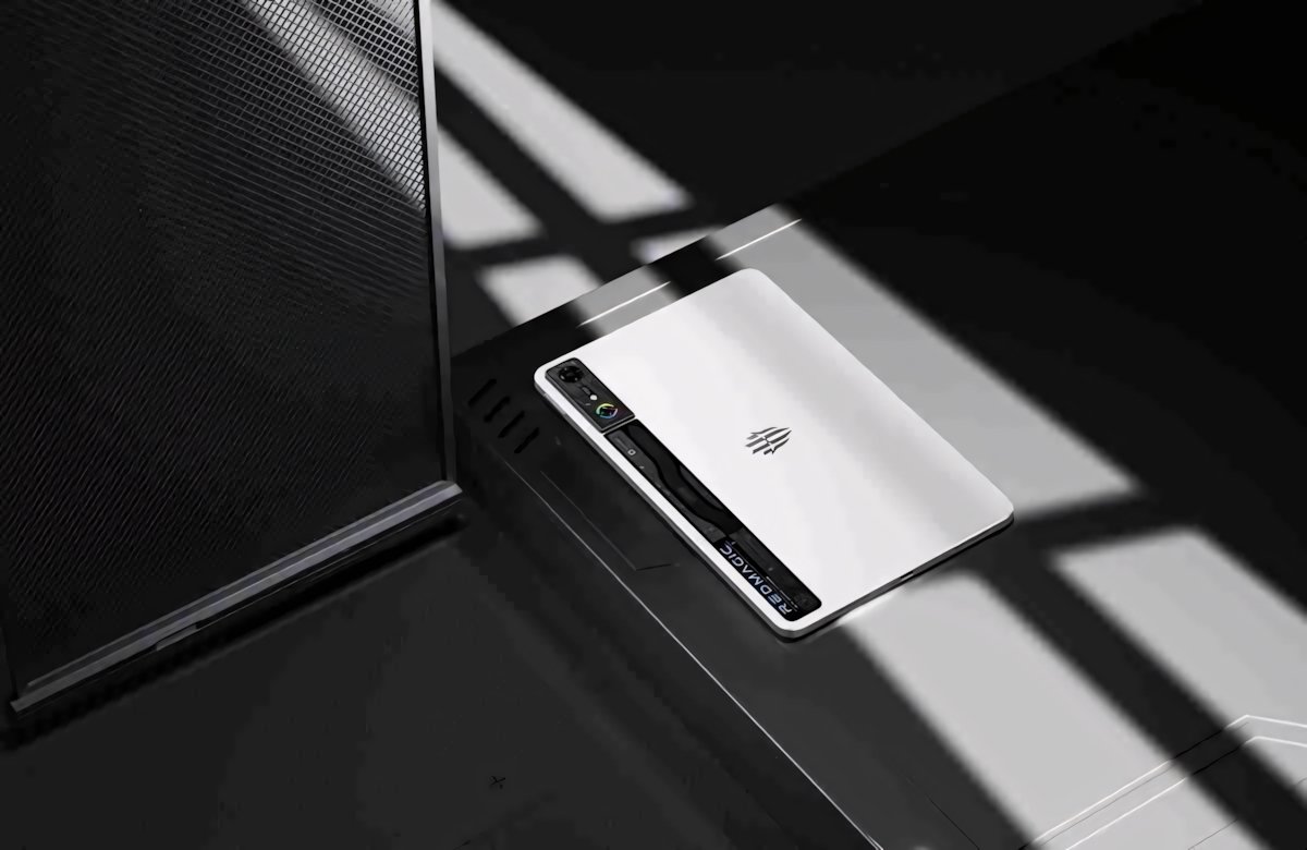 REDMAGIC Nova: disponibile il nuovo tablet da gioco