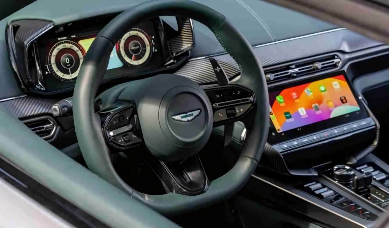 Aston Martin Vanquish: eleganza e potenza nell’auto dei tuoi sogni