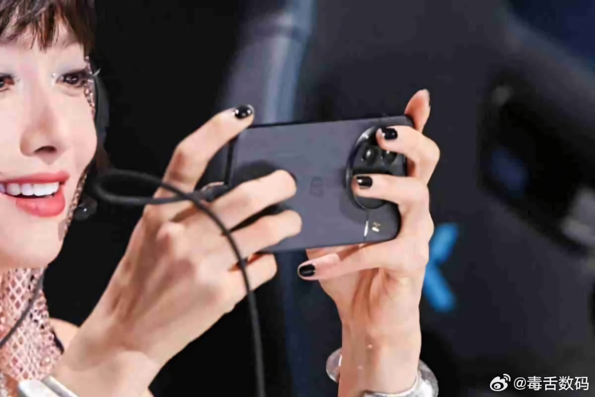 OnePlus 13: il nuovo flagship svela il suo volto