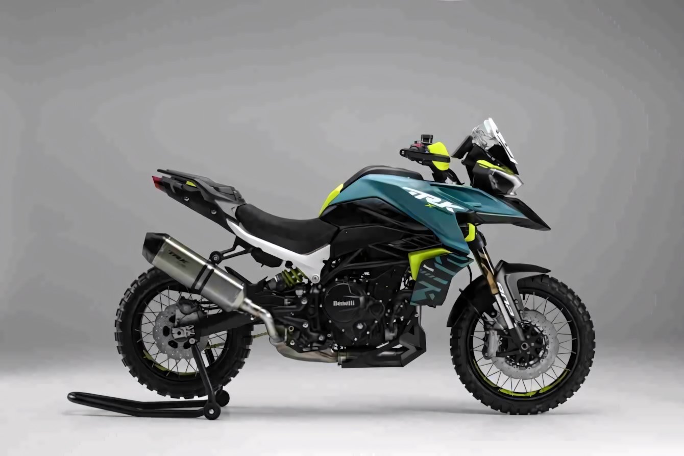 Benelli TRK 902 Xplorer: la nuova era delle moto adventure a EICMA 2024