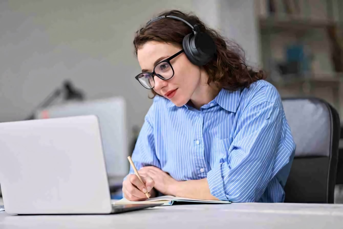 JVC presente le nuove cuffie Noise Cancelling HA-S75N e HA-S95N