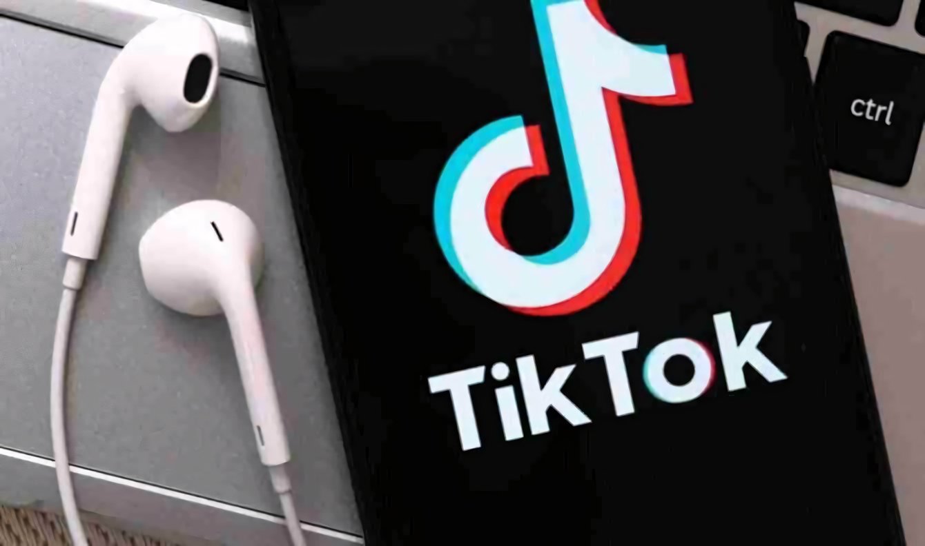 TikTok integra Spotify e Apple Music: condividi i tuoi brani preferiti