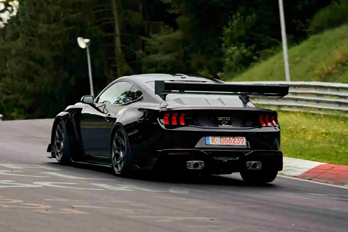 Ford Mustang GTD: record al Nürburgring sotto i 7 minuti