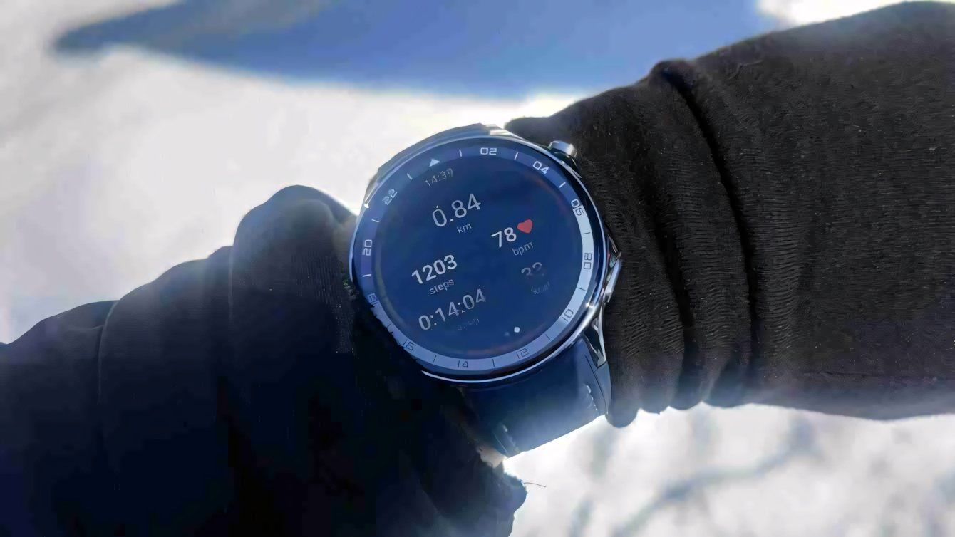 OnePlus Watch 3: arriva a breve con ECG