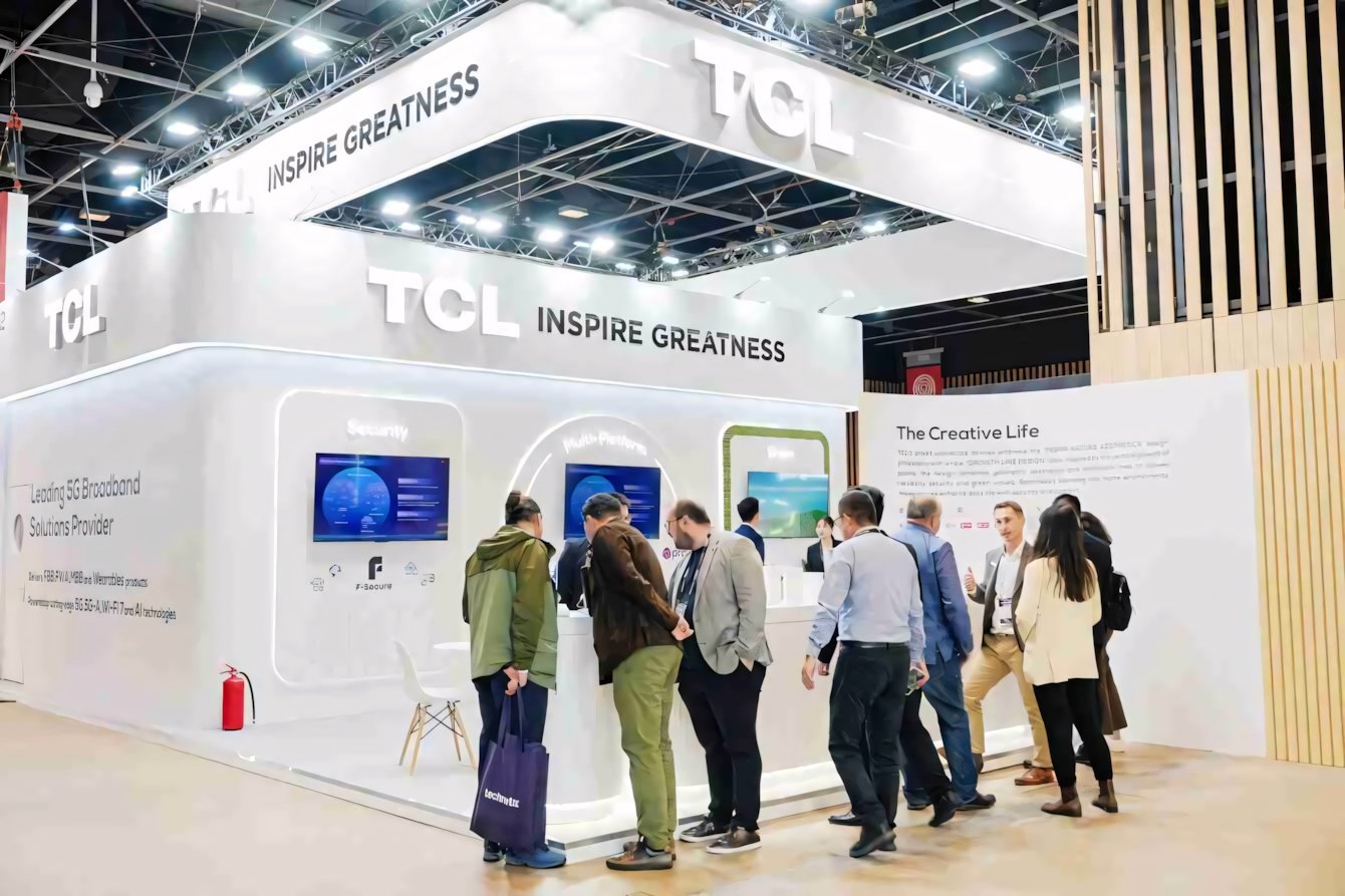 TCL presenta le sue più recenti innovazioni broadband basate sull’AI al Network X 2025