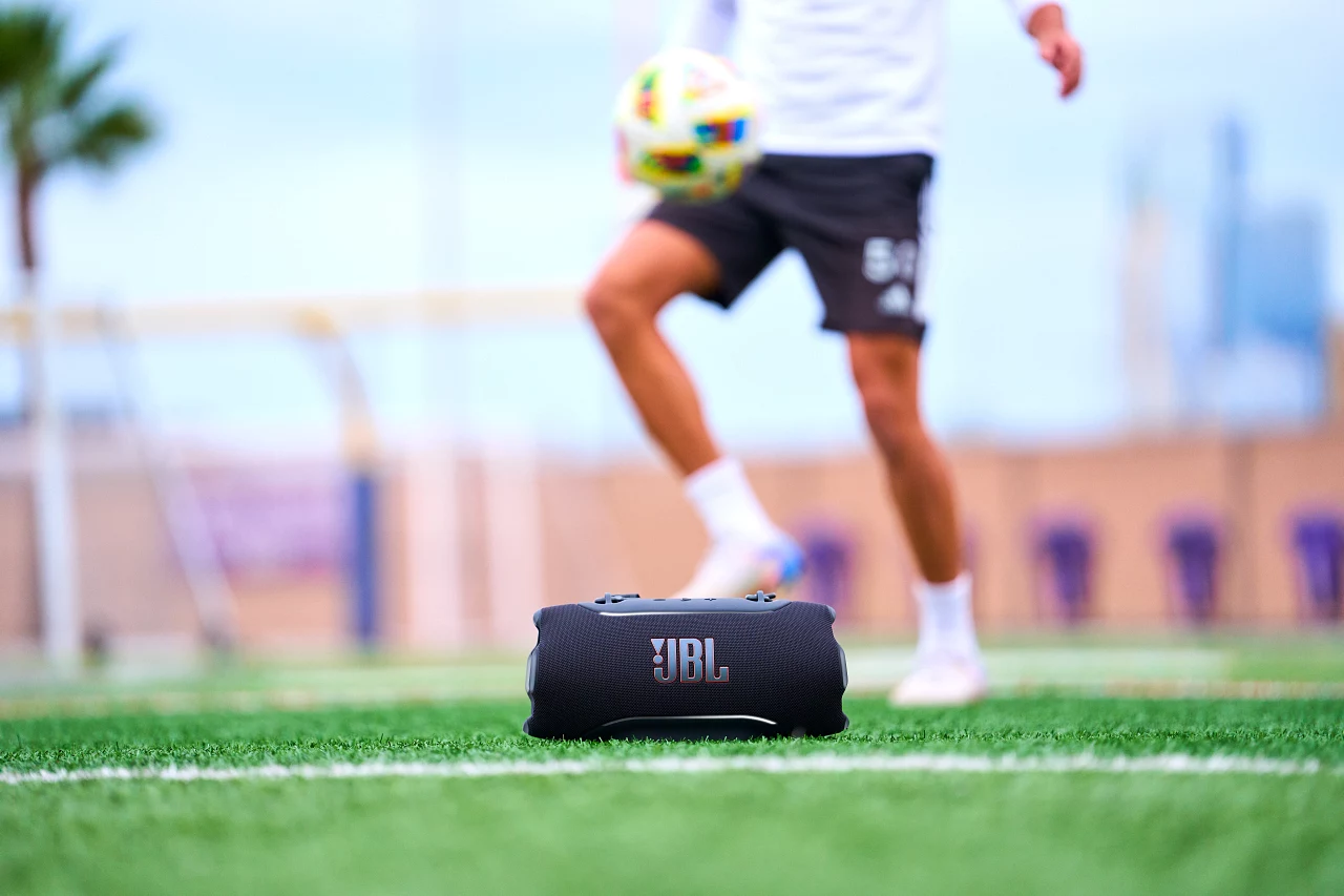 JBL celebra 80 anni di innovazione audio con tantissime novità smart