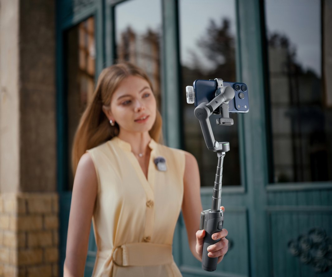 DJI presenta il nuovo gimbal per smartphone Osmo Mobile 8P