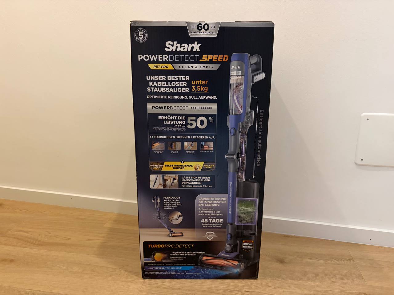 Recensione Shark PowerDetect Speed Pet Pro: ottima alleata per la pulizia domestica