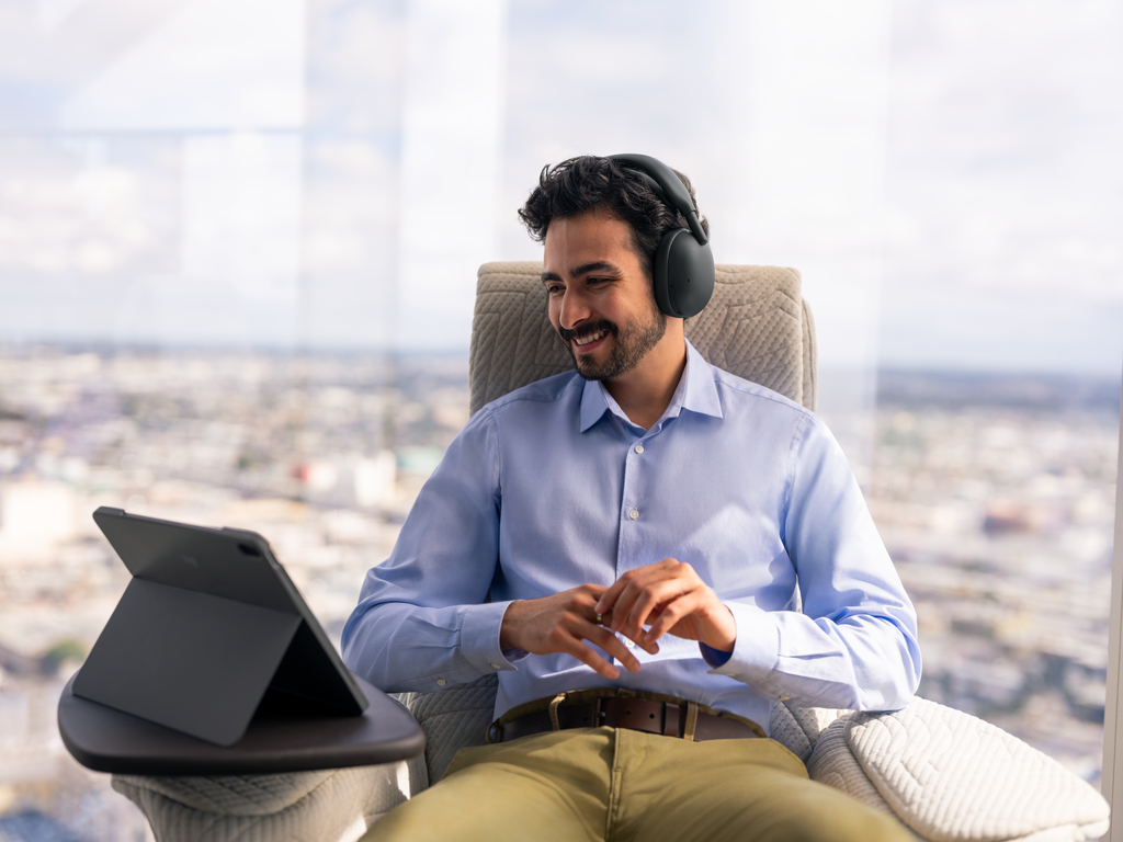 Presentate le nuovissime Logitech Zone Vibe Pro