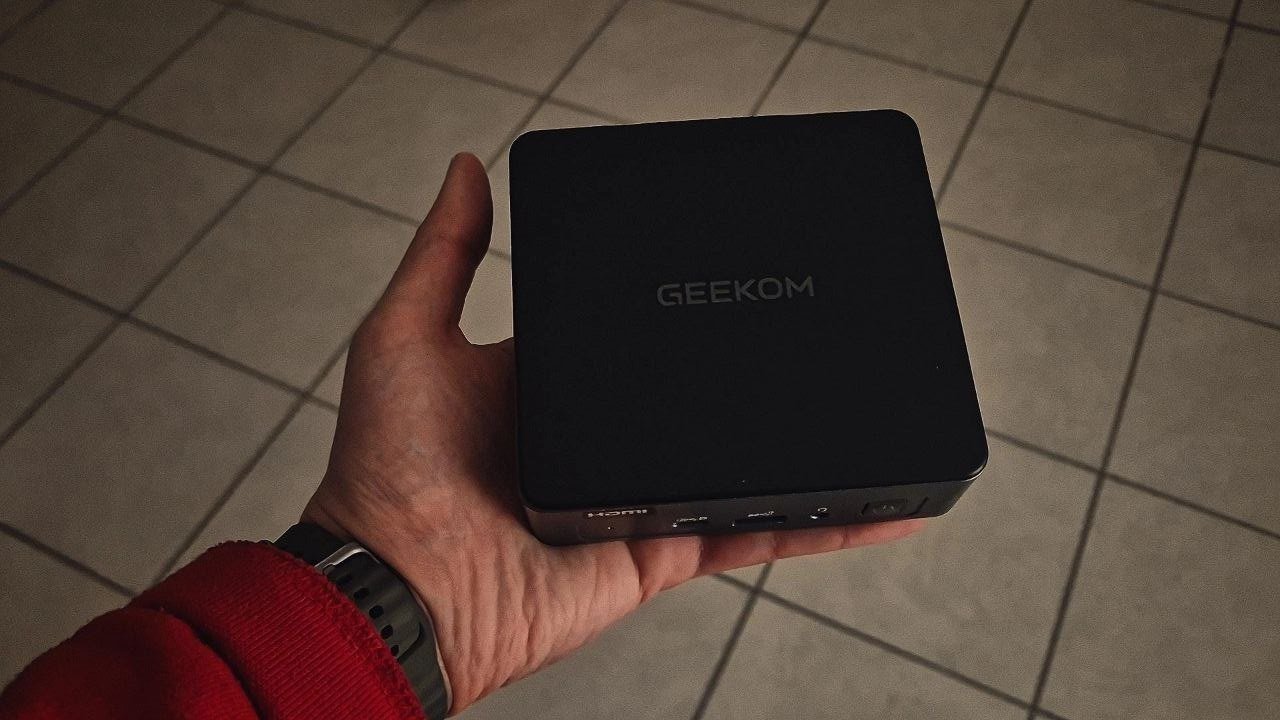 Recensione GEEKOM Air12 2026 Edition: piccolo nelle dimensioni, concreto nella produttività